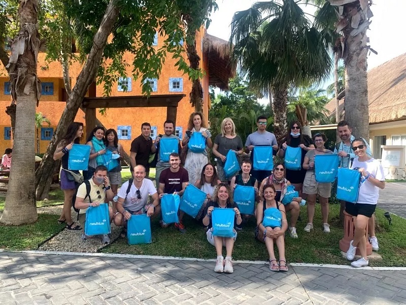 W2M-Famtrip