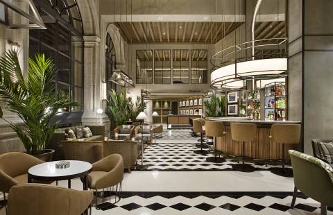 miraponte_bar_noche (foto Vincci Hotels)