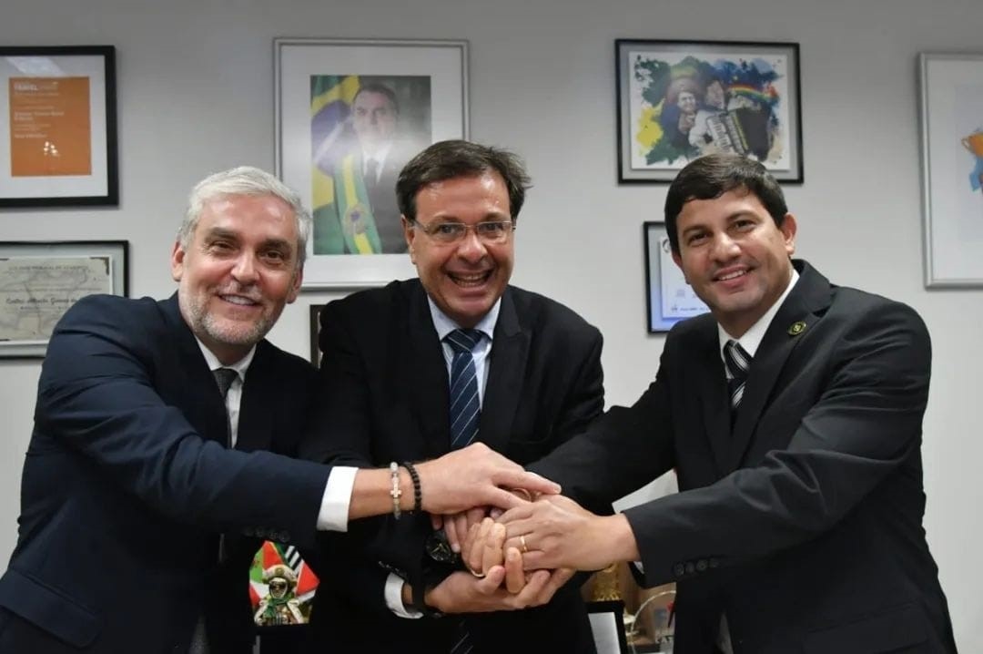 Silvio Nascimento, Gilson Machado and Carlo Brito