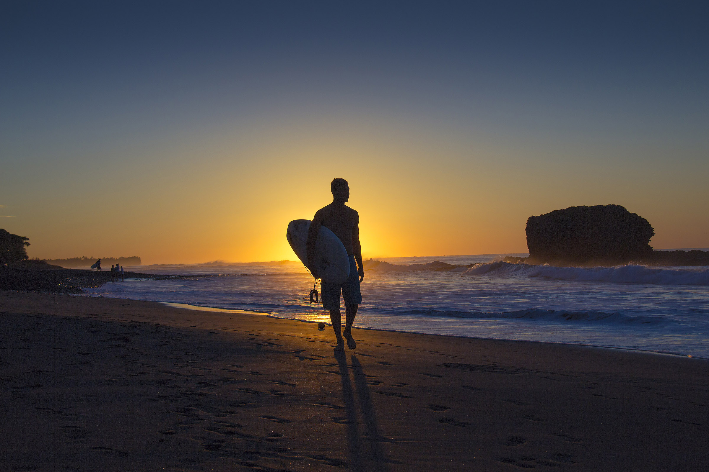 EL-TUNCO-El SAlvador Surf City (foto elsalvador.travel)