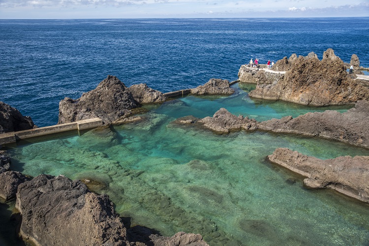 Porto Moniz - Piscinas naturais do Cachalote - crédito Greg Snell