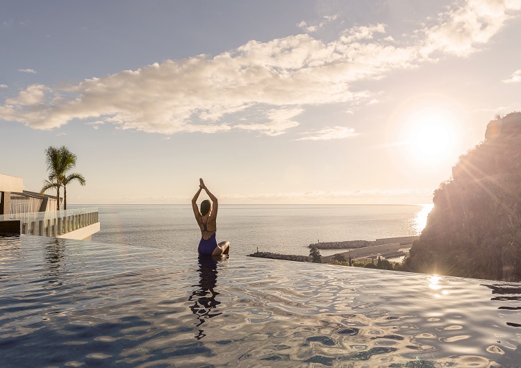 Infinity Pool Sunset-Ilha da Medira