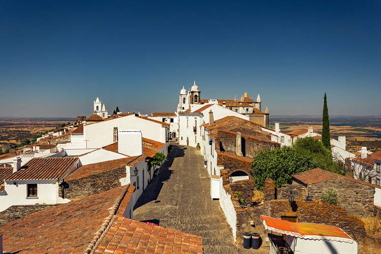 Monsaraz - Alentejo - Credito Turismo do Alentejo 1