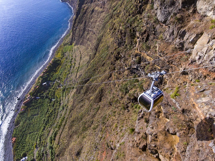 Teleferico Vista Faja dos Padres - Credito Andre Carvalho - Turismo da Madeira