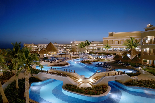 AMResorts abrirá 8 hoteis mais somente nos próximos três meses