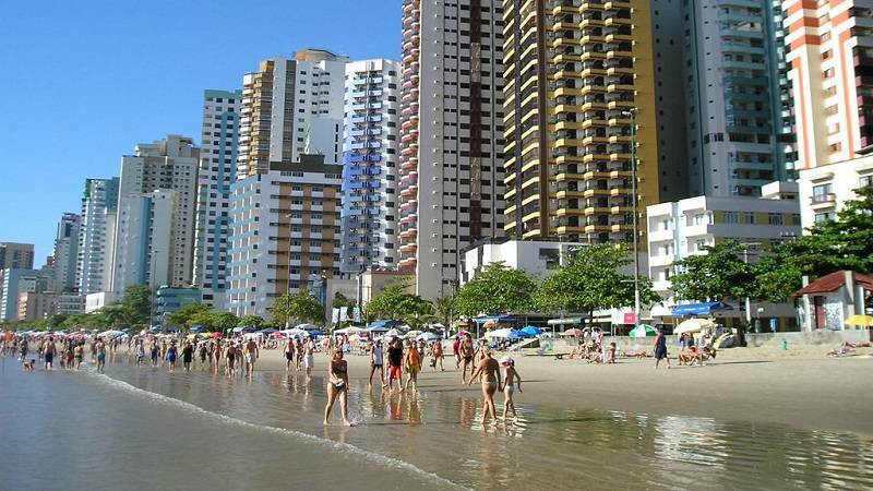 Turistas estrangeiros começam o ano gastando mais no Brasil