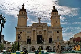 Santiago de Cuba e sua catedral