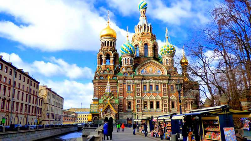Os brasileiros estão em peso em São Petersburgo, na Rússia