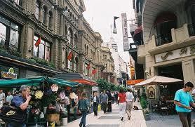 A cidade recebeu 224.195 visitantes norte-americanos entre Janeiro e novembro de 2010 Buenos Aires no décimo lugar entre as 30 cidades preferidas pelos leitores do New York Times