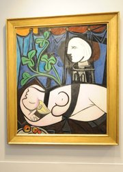 Quadro de Picasso que bateu recorde mundial em leilão é exposto em Londres