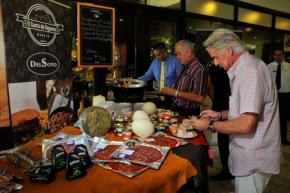 Companhia espanhola DelSoto mostra seus produtos em Cuba Companhia espanhola DelSoto apresenta seus produtos no Hotel Meliá Habana