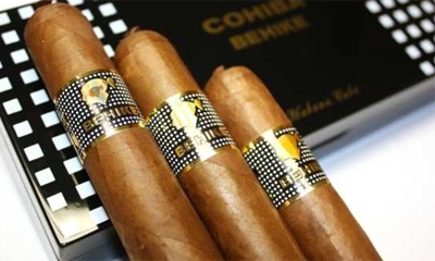 Nova etiqueta do charuto cubano Cohiba Behike Cuba protege seus charutos de falsificações