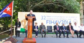 Rodrigo Malmierca, Ministro Cubano de Comércio Exterior e o Investimento Estrangeiro durante o ato inaugural Primeiro dia de FIHAV: Cuba aposta pelo capital estrangeiro