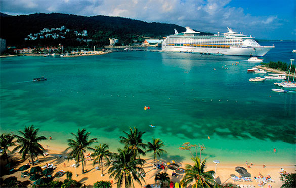 Turismo de Jamaica cresceu em visitas e rendas durante 2016
