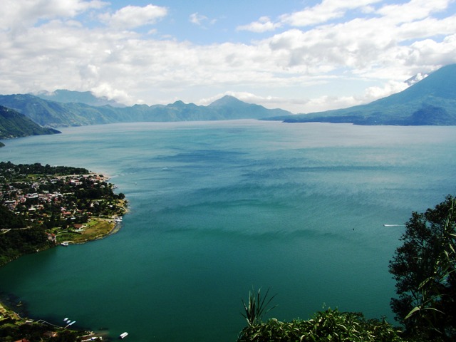 Lago de Atitlán, Guatemala Trinta atividades gratuitas na América Central
