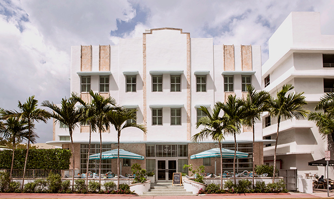 Fachada do Circa 39 Hotel, que será relançado no final deste ano Mid Beach Miami destaca-se com hotelaria contemporânea