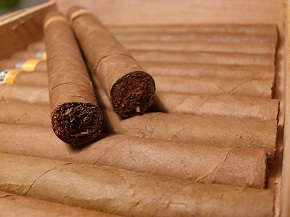 Indústria tabaqueira cubana em Expocomer 2015