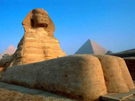 Onda de protestos no Egito provoca baixa no turismo, principal fonte de renda no país