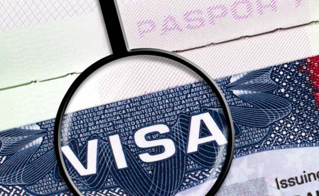 Endurecimento de vistos ameaça negócio de turismo brasileiro para o E.U.A.