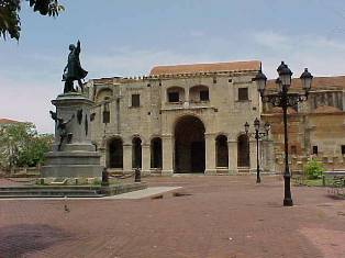 Santo Domingo recebe US$ 30 milhões que serão usados para restauração da Zona Colonial